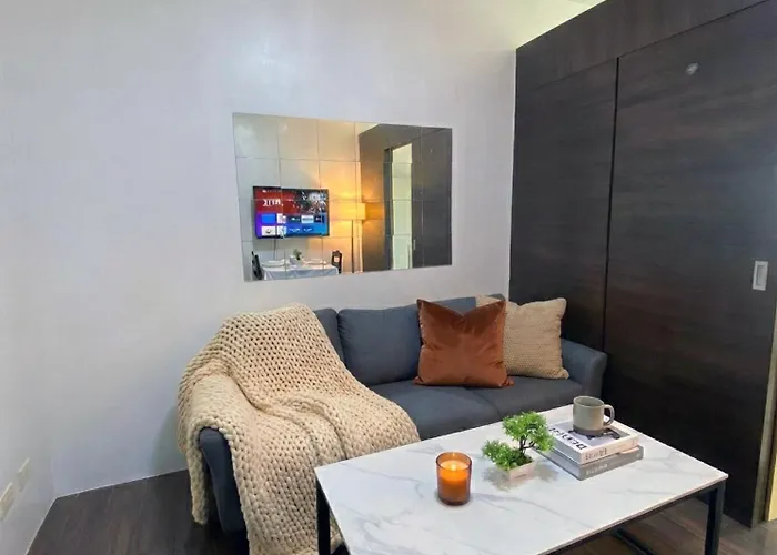 Apartment Air Residences 49f View, Wifi & Netflix Manila