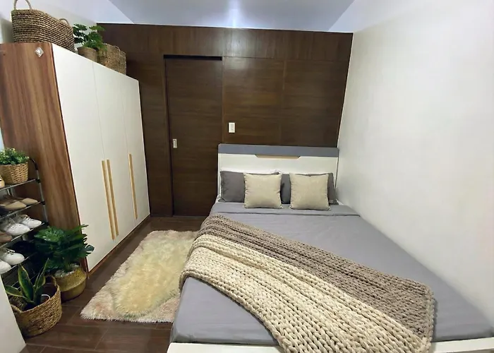 Air Residences 49f View, Wifi & Netflix Apartment Manila