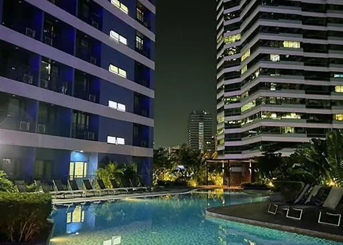 Air Residences 49f View, Wifi & Netflix